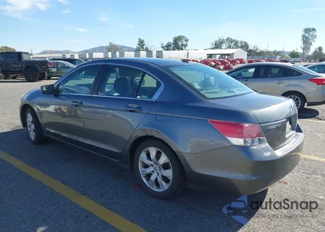 2009 Honda Accord 2.4 Ex-L z USA, uszkodzony, nr VIN 1HGCP26899A096611